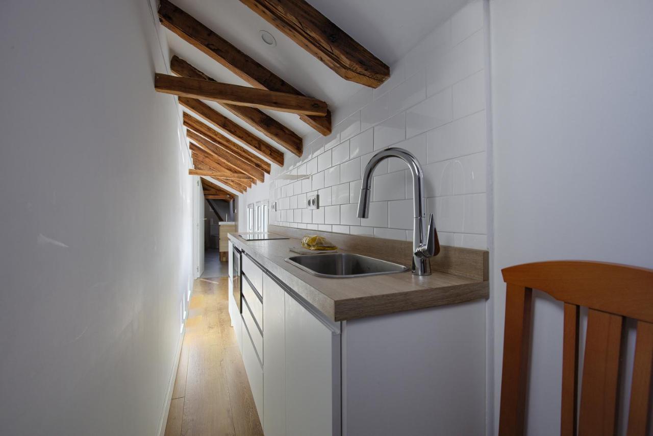 Charming Barrio De Las Letras Madryt Zewnętrze zdjęcie